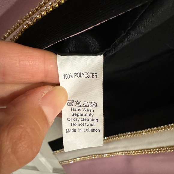 MODEST BLAZER made in Lebanon - Picture 5 of 6